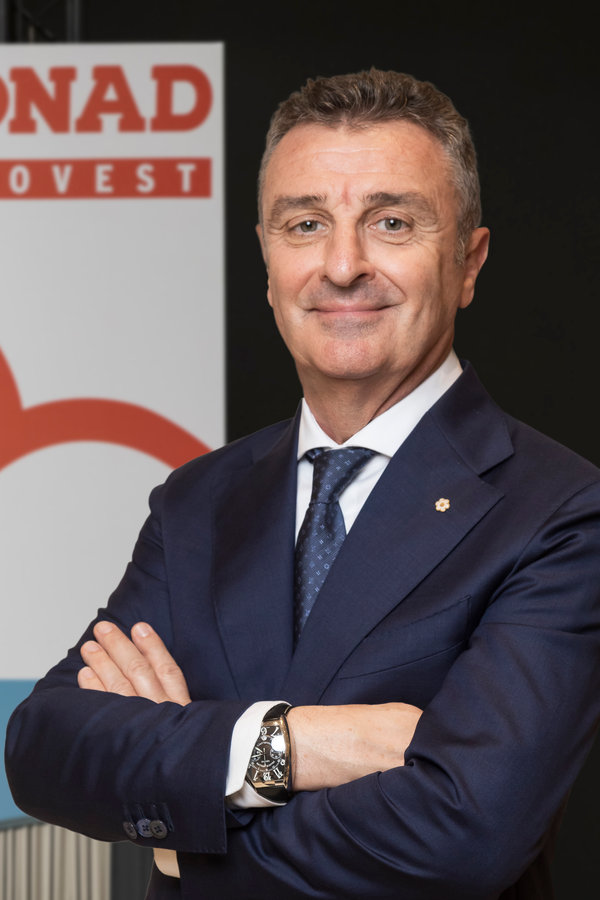 foto Ascari Adamo vert.jpg